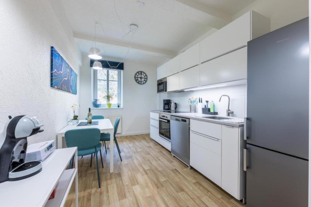Promenade View Apartment كارلوفي فاري المظهر الخارجي الصورة