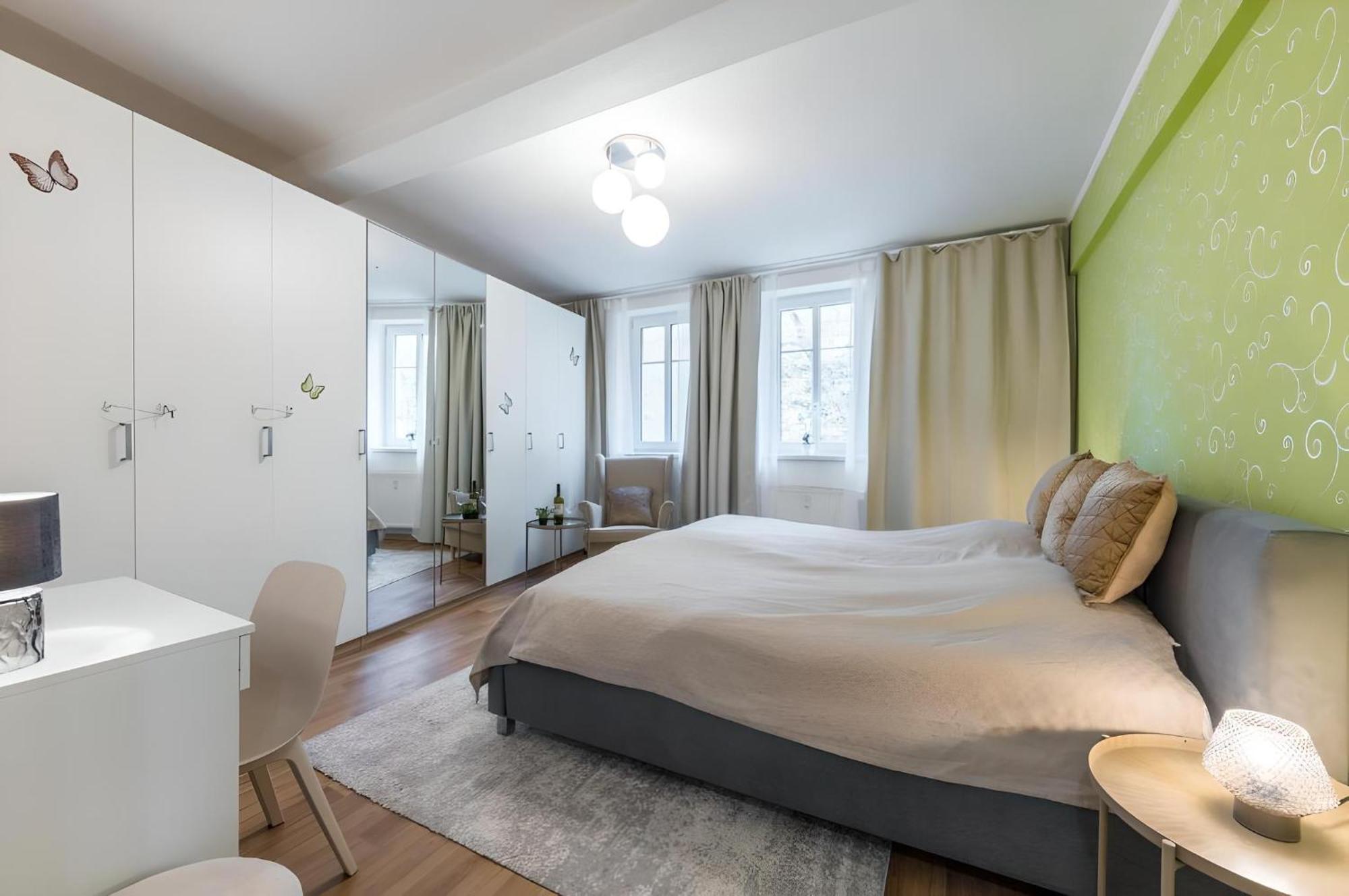 Promenade View Apartment كارلوفي فاري المظهر الخارجي الصورة